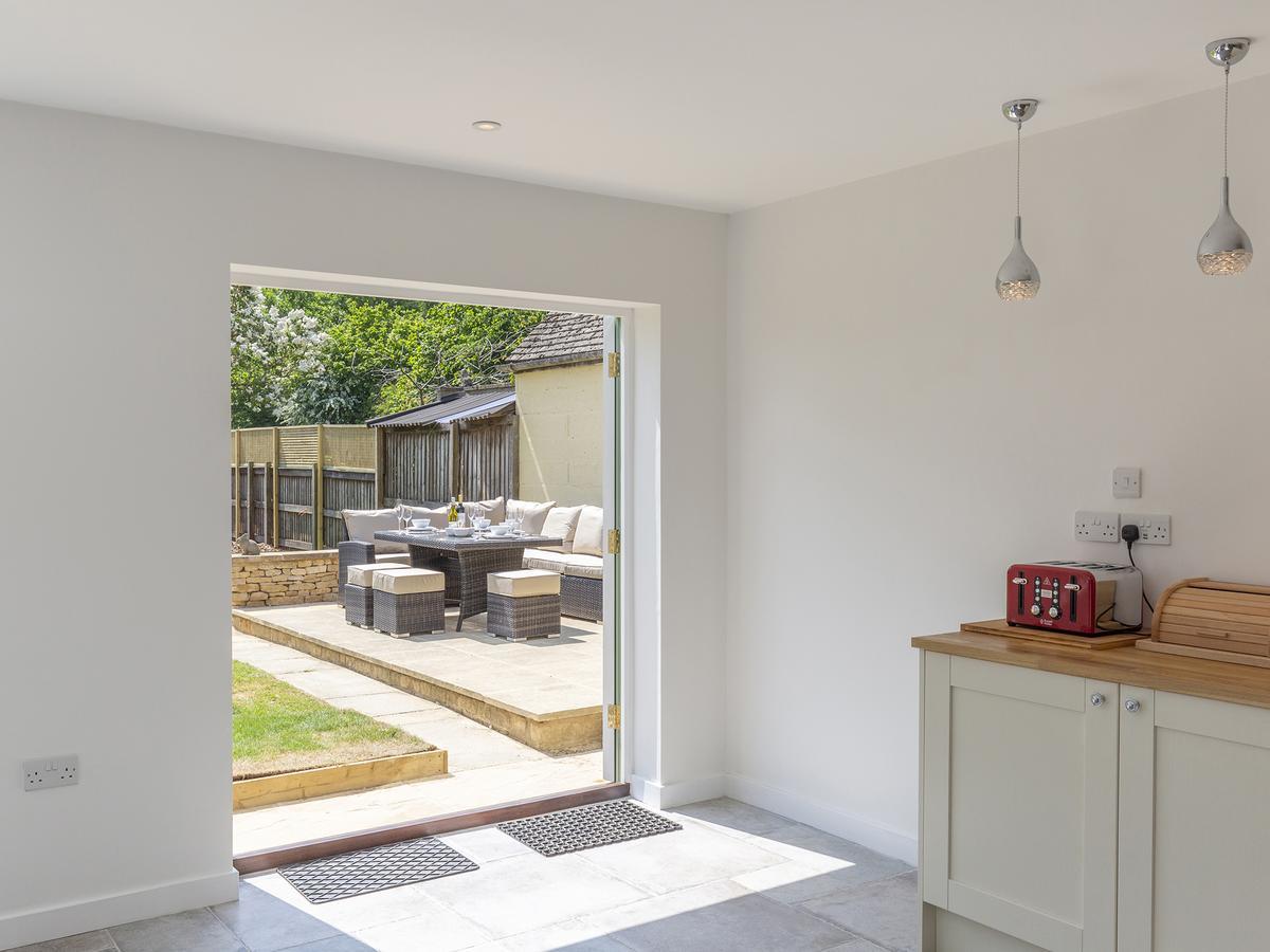 South Winds Villa Bourton-on-the-Water Eksteriør billede